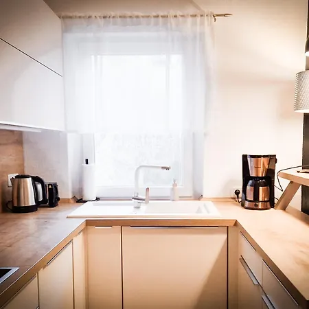 Apartment Grosszuegige Altstadtwohnung Mia Fuer 6 Personen