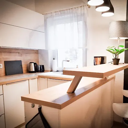 Grosszuegige Altstadtwohnung Mia Fuer 6 Personen *