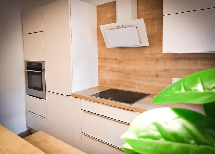 Grosszuegige Altstadtwohnung Mia Fuer 6 Personen *