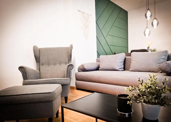 Grosszuegige Altstadtwohnung Mia Fuer 6 Personen Weißenfels