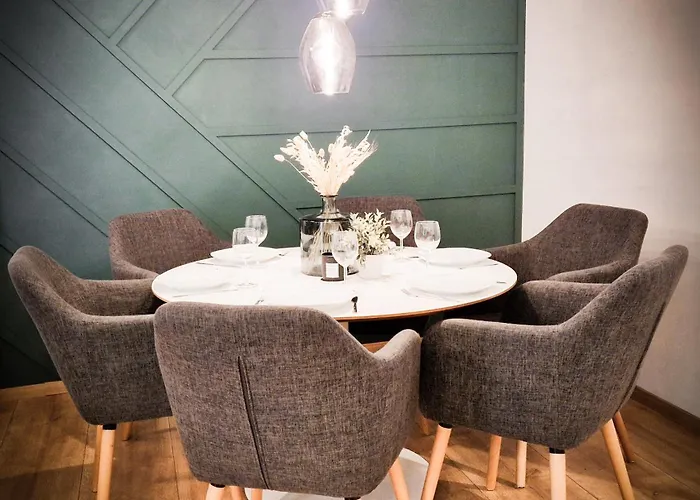 Grosszuegige Altstadtwohnung Mia Fuer 6 Personen *